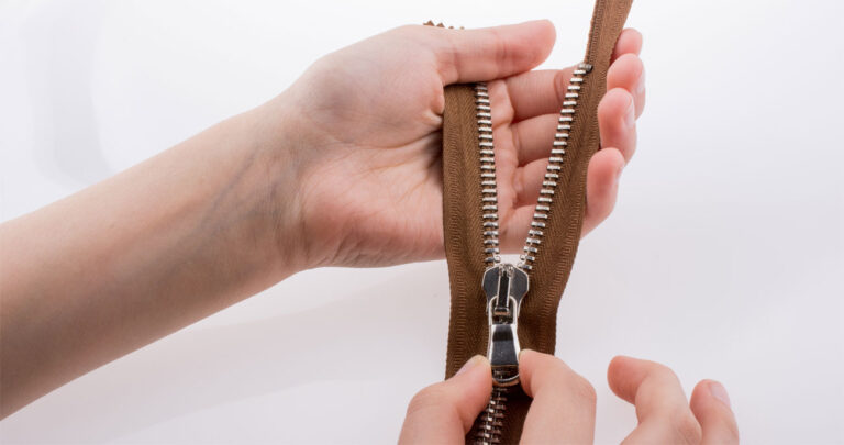 Расходится молния розходиться блискавка Zipper breaks: